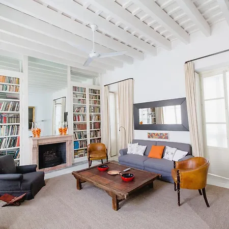 La Botanica, * קדיז