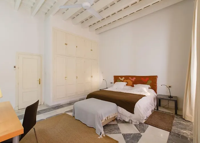 La Botanica, Apartment Cadiz